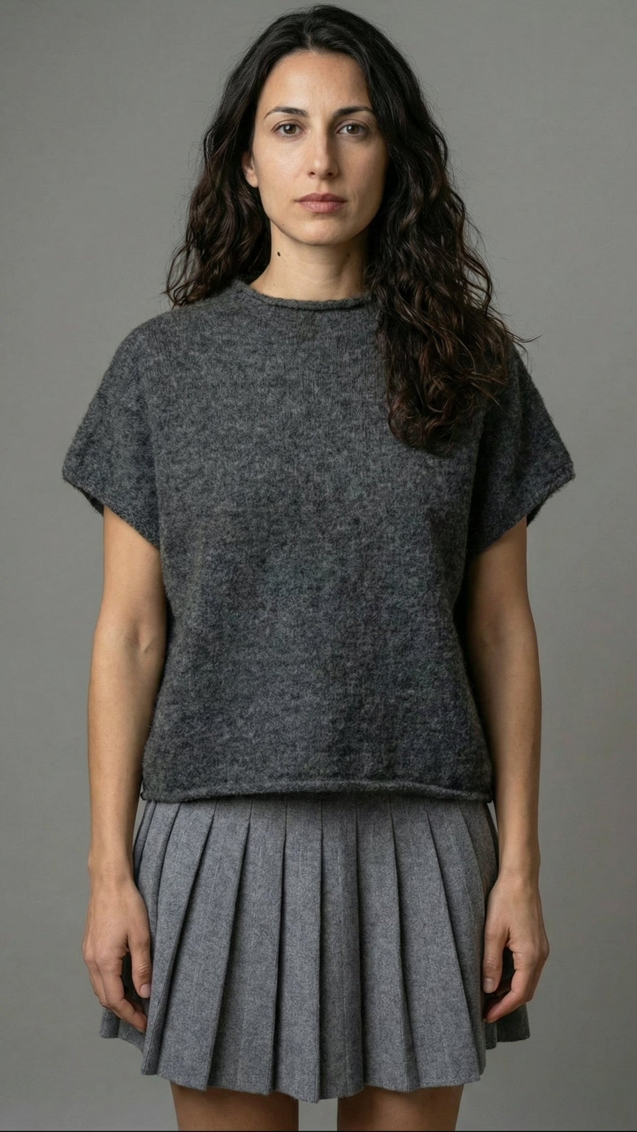 Completo Gilet e Gonna Pieghe Lana Grigio Antracite